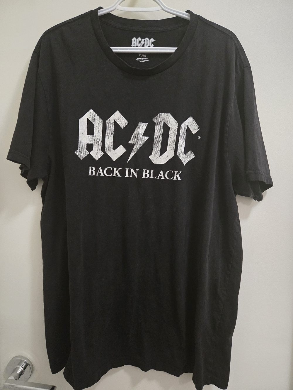 Mens AC/DC  band TShirt
